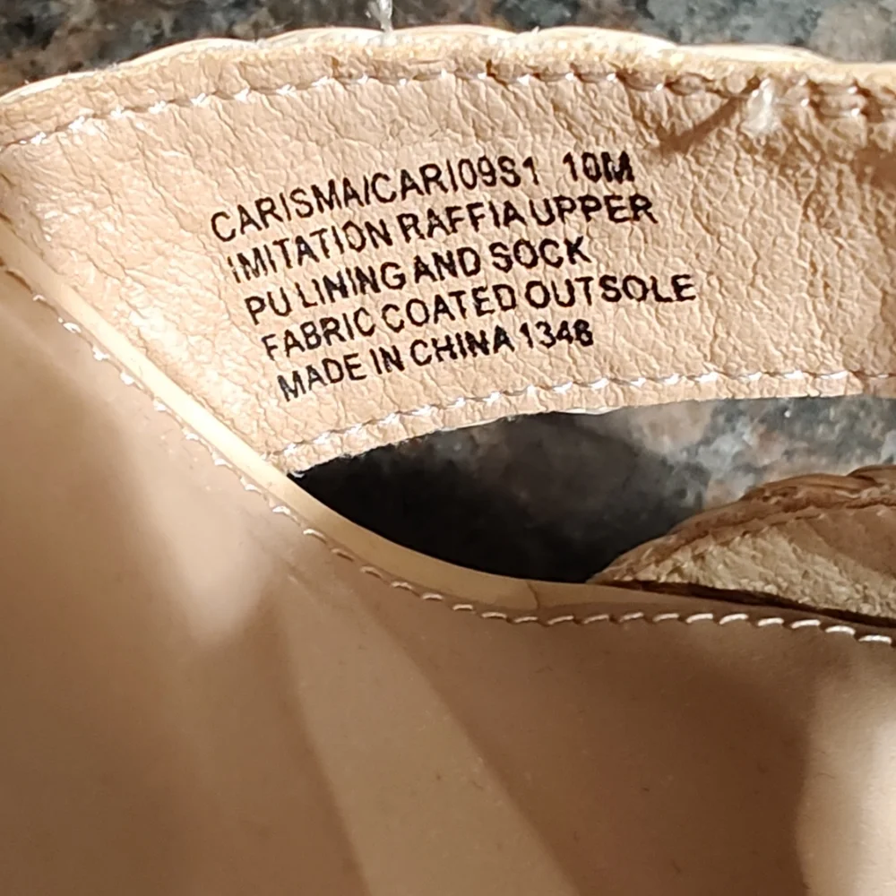 NWOT Steve Madden Carisma Natural Platform Sandals, Size 10